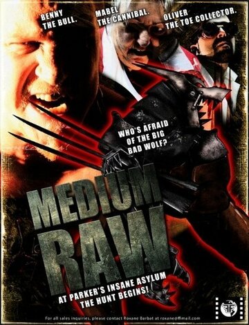Medium Raw: Night of the Wolf