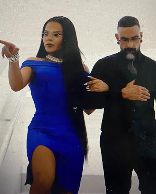Miss Vangie: Mistr University