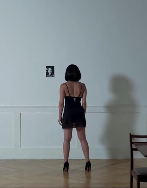 Kite Flying Robot: Bad Girl