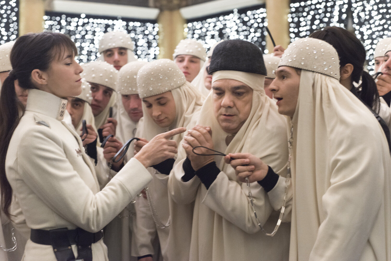 Джеки в царстве женщин — кадр 4