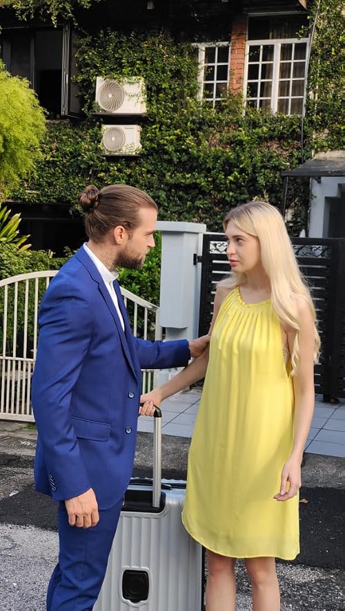 Return of the CEO's lovely wife