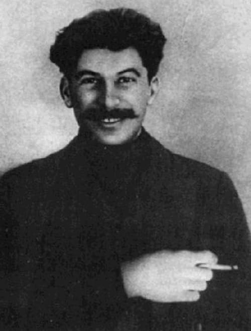 Монстр. Портрет Сталина кровью