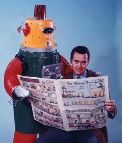 Charlie Reads the Comics