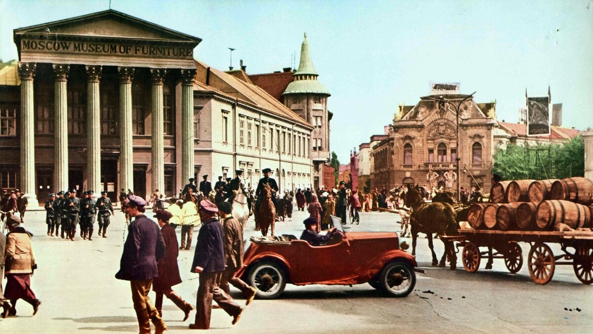 12 стульев — кадр 3