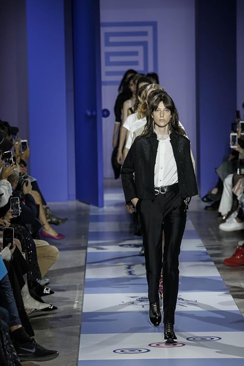Shiatzy Chen: Spring/Summer 2019 at Paris Fashion Week