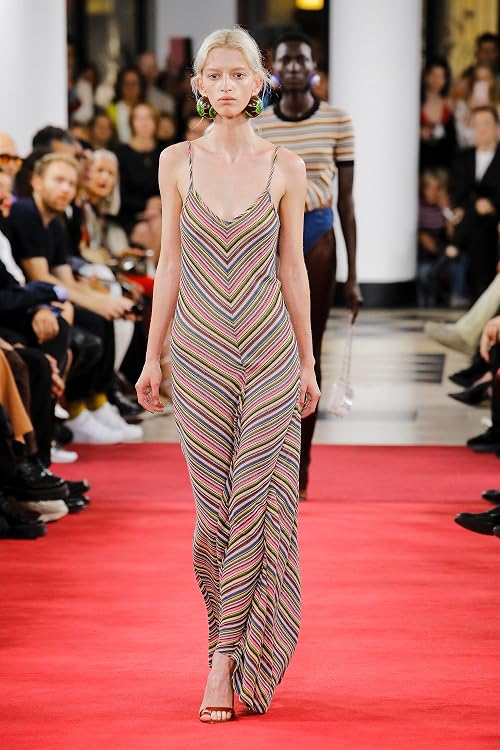 Y/Project: Spring/Summer 2019 at Paris Fashion Week