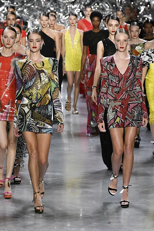 Naeem Khan: Spring/Summer 2019 at NYFW