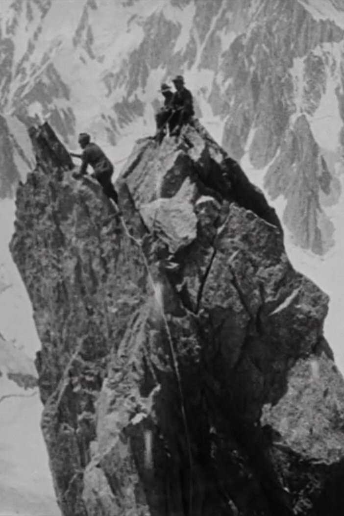 Ascension to the Giant's Tooth