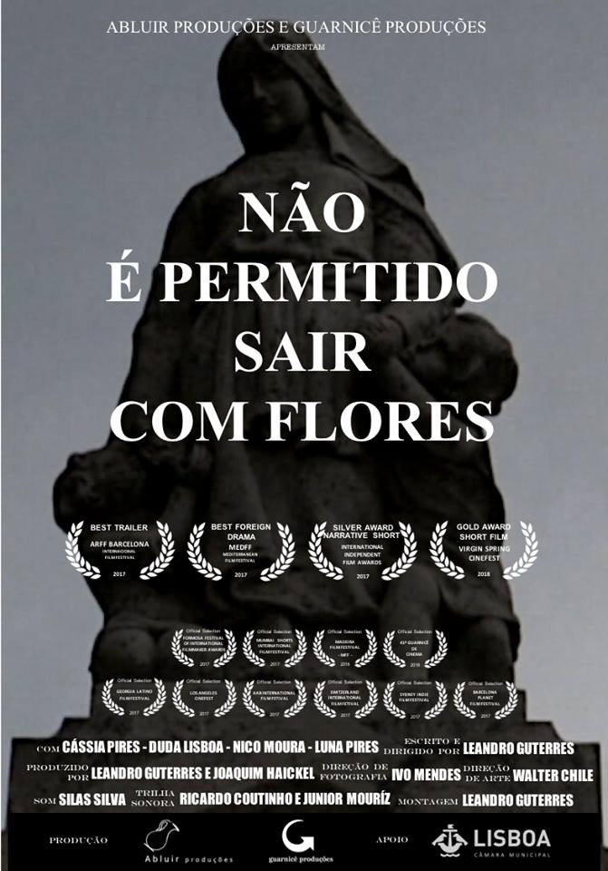 Não é Permitido Sair Com Flores
