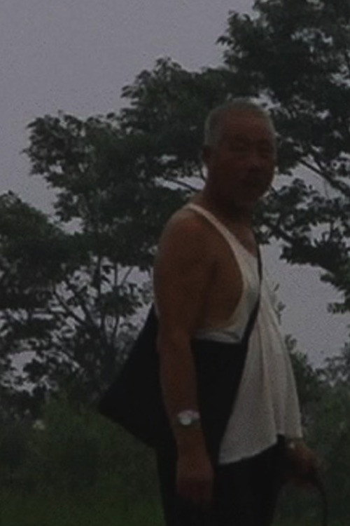 Deng Guo Yuan, in the garden