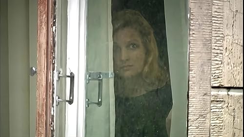 Между двух домов
