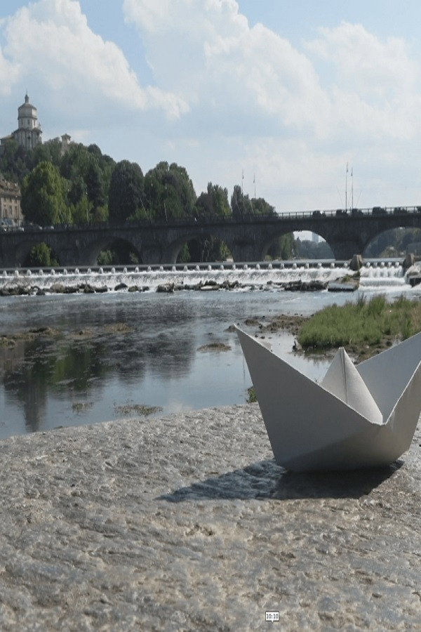 Il fiume per noi. La vita che scorre