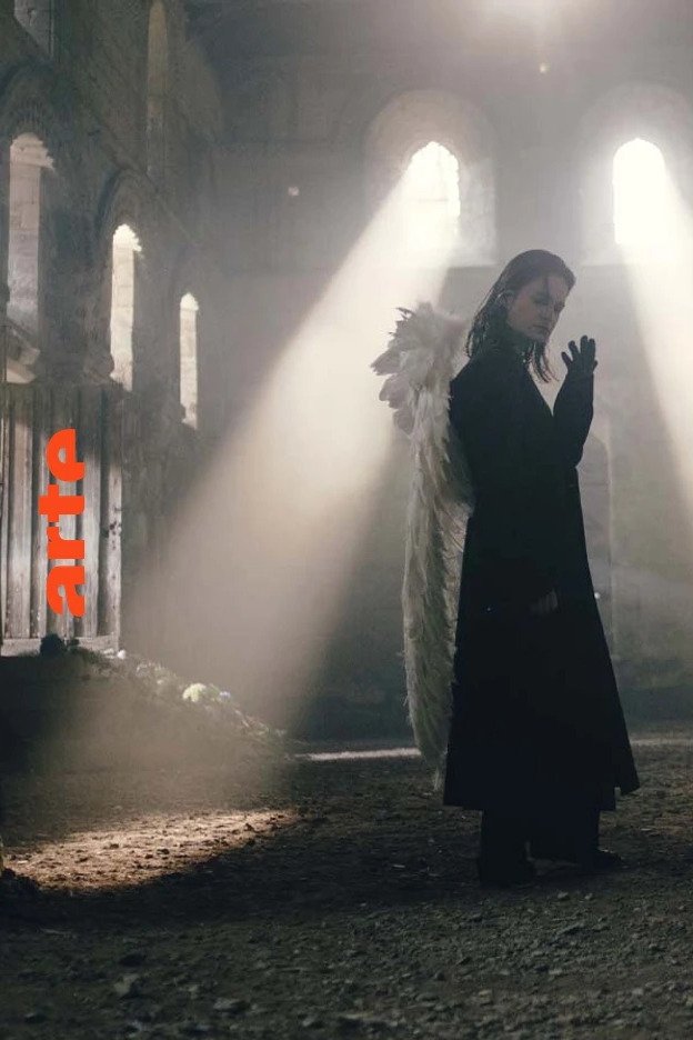 Christine and the Queens Passengers: Saint Peter's church Thaon