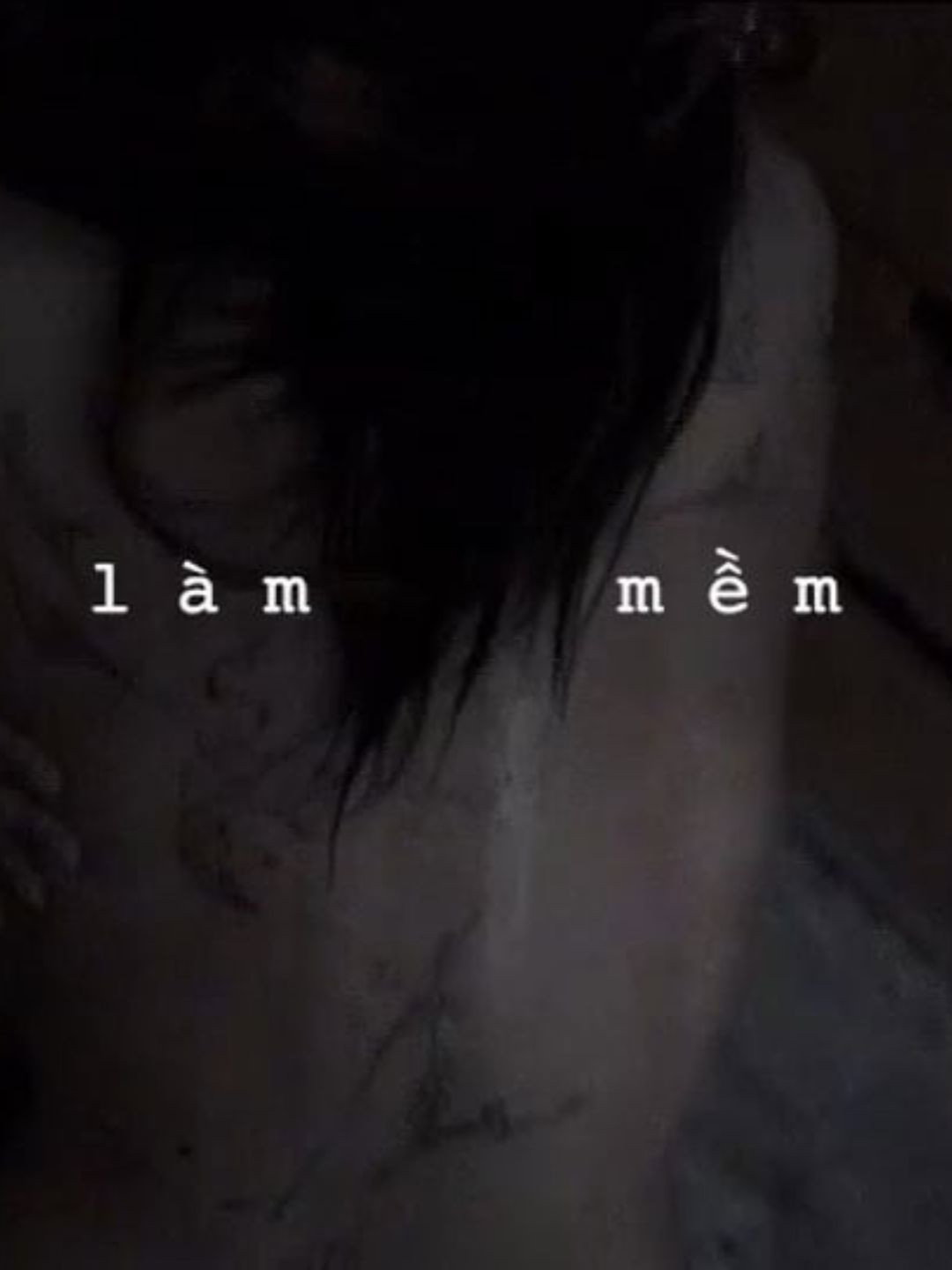 l à m       m ề m