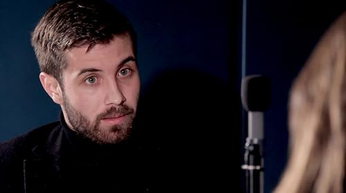 Abel Azcona: el artista detonante