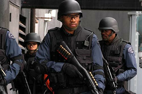 S.W.A.T.: Спецназ города ангелов — кадр 10