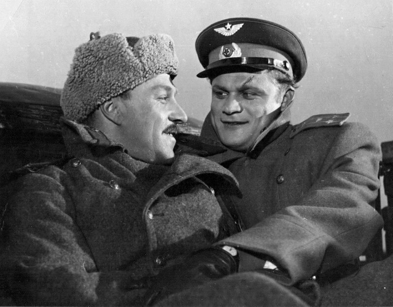 Добровольцы — кадр 5