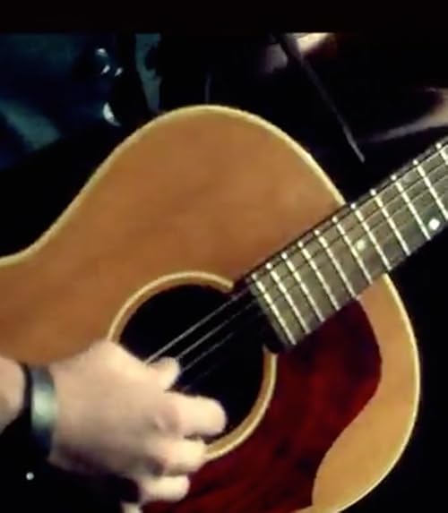 Mitchell Tenpenny: Black Crow