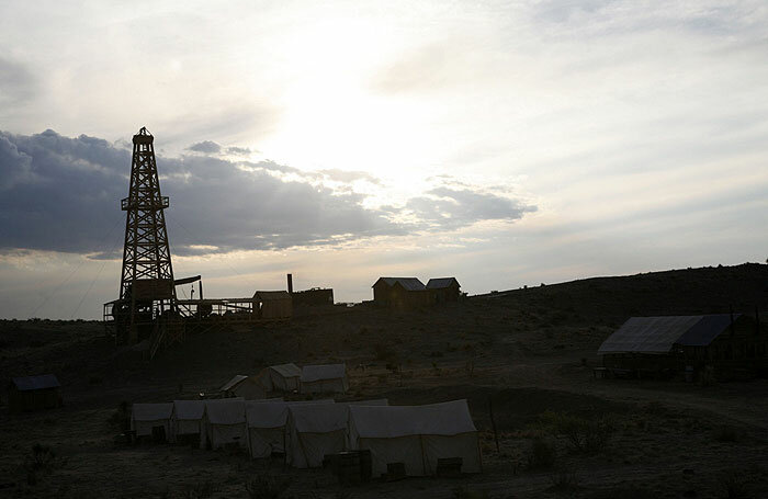Нефть — кадр 3