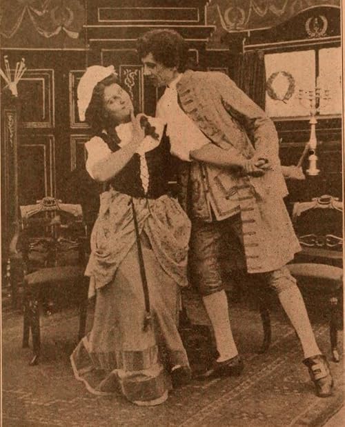 She Stoops to Conquer