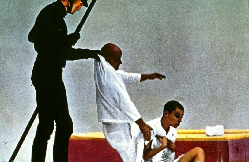 Галактика THX-1138 — кадр 2