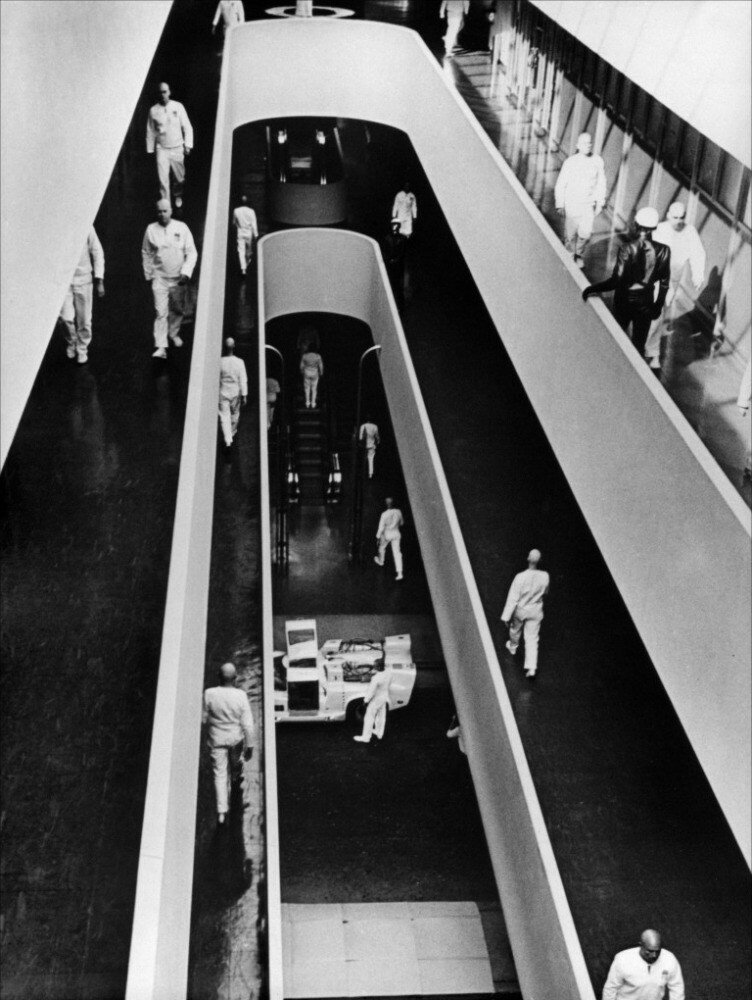 Галактика THX-1138 — кадр 10