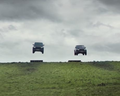 Land Rover Defender: No Time to Die