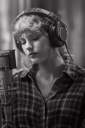 Folklore: The Long Pond Studio Sessions