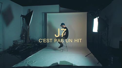 J7 (Gros big): C'est pas un hit