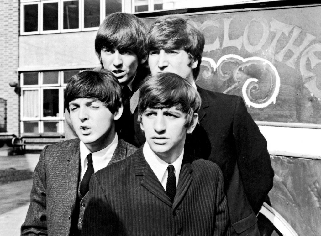 The Beatles: Вечер трудного дня — кадр 9