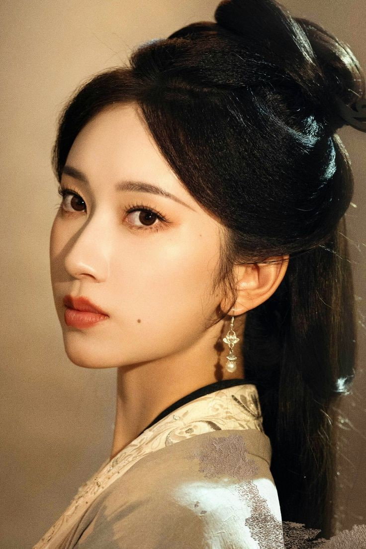 Tao hua ying jiang shan