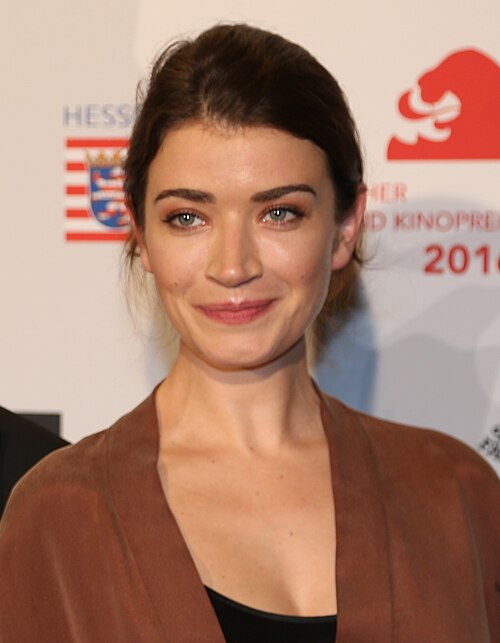Анна Бедерке