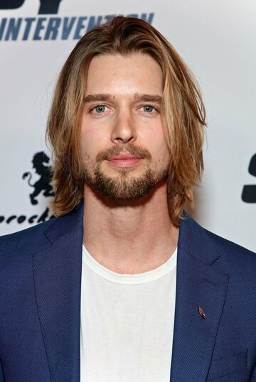 Drew Van Acker