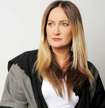 Yesim Gül Aksar
