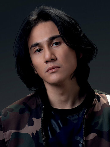 Vino G. Bastian