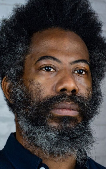 Robert Aiki Aubrey Lowe