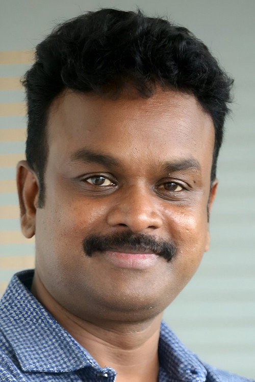 Bommarillu Baskar