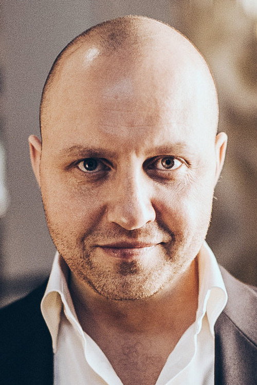 Михаил Петренко