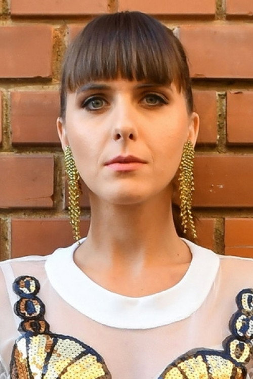 Ангела Эке