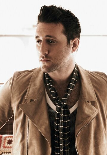 Antony Costa