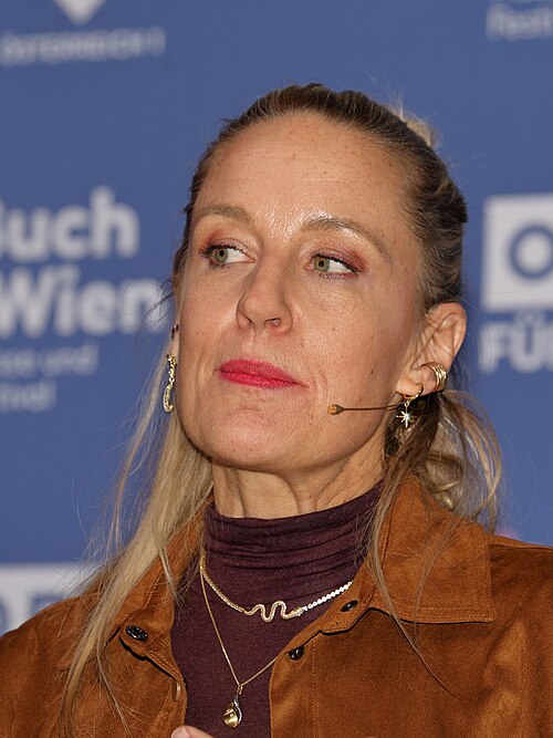 Lilian Klebow