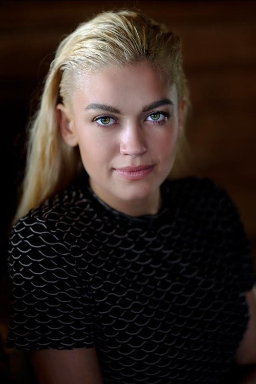 Джулия Максвелл