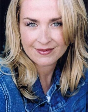 Nicole Stuart