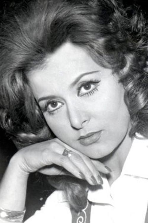 Лайла Тахер