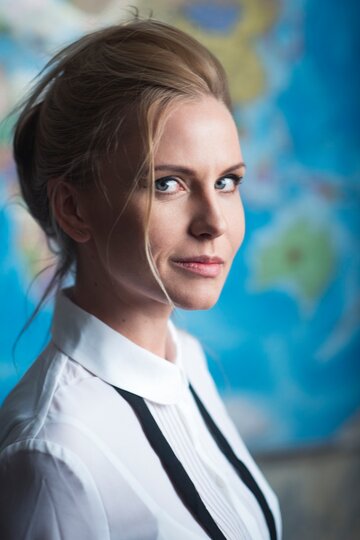 Нина Есина