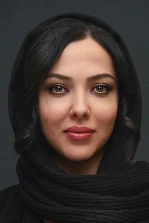 Лейла Отади