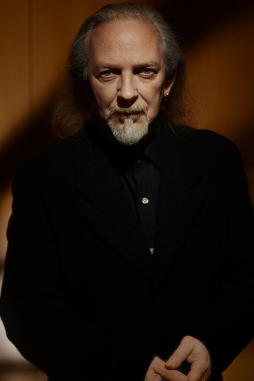 Стивен Северин
