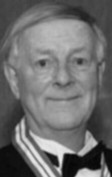 Tom Kneebone
