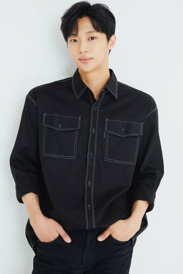 Lee Shin-yeong