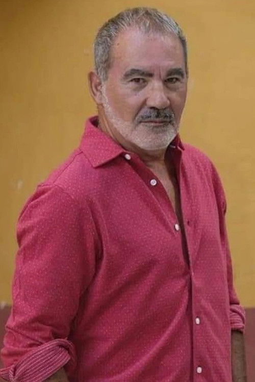 Валентин Паредес